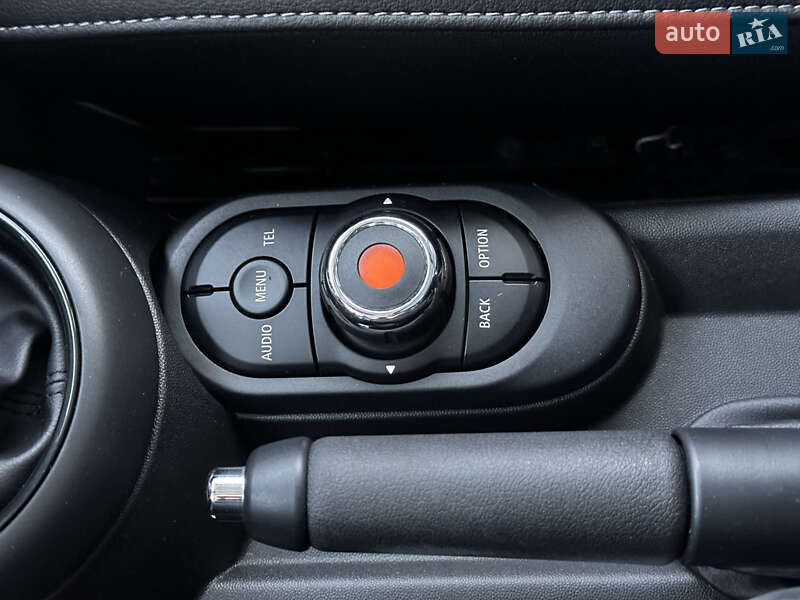 Хетчбек MINI Cooper 2017 в Києві