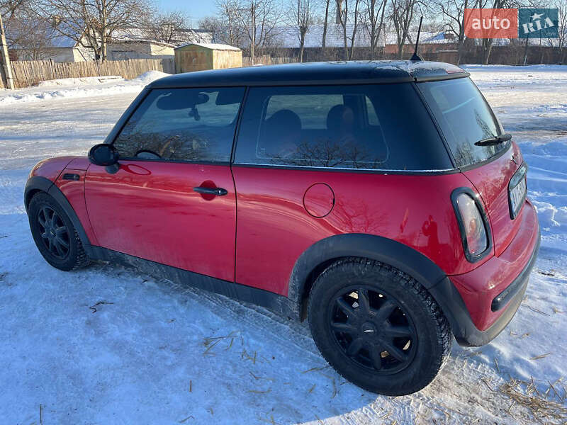 Хетчбек MINI Cooper 2003 в Івано-Франківську фото 3 Хетчбек MINI Cooper 2003 в Івано-Франківську