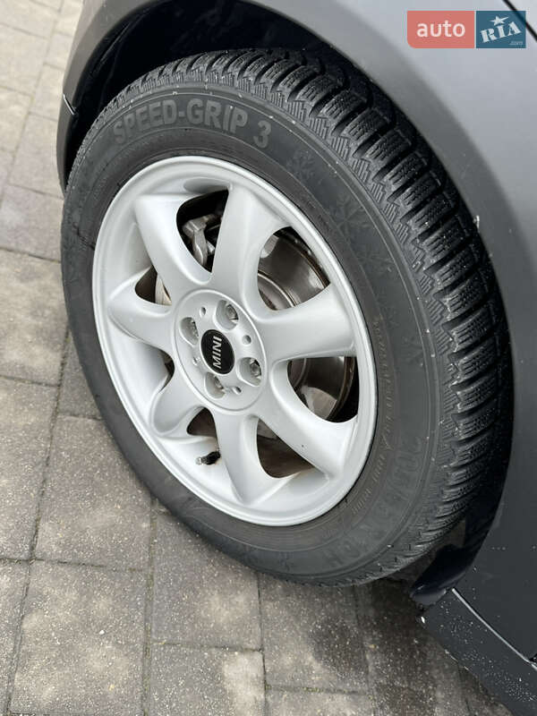 Хэтчбек MINI Cooper 2009 в Мукачево