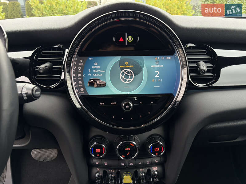 Хэтчбек MINI Cooper 2022 в Ужгороде