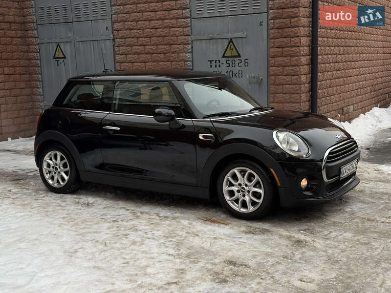 Хэтчбек MINI Cooper 2014 в Киеве фото 3 Хэтчбек MINI Cooper 2014 в Киеве