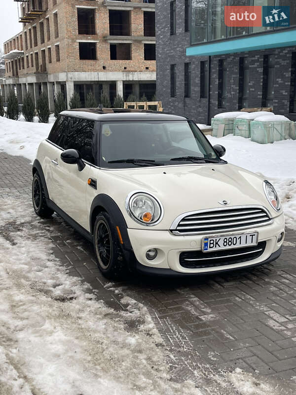 Хэтчбек MINI Cooper 2011 в Ровно фото 3 Хэтчбек MINI Cooper 2011 в Ровно