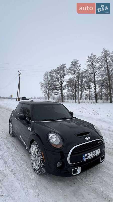 MINI Cooper 2016