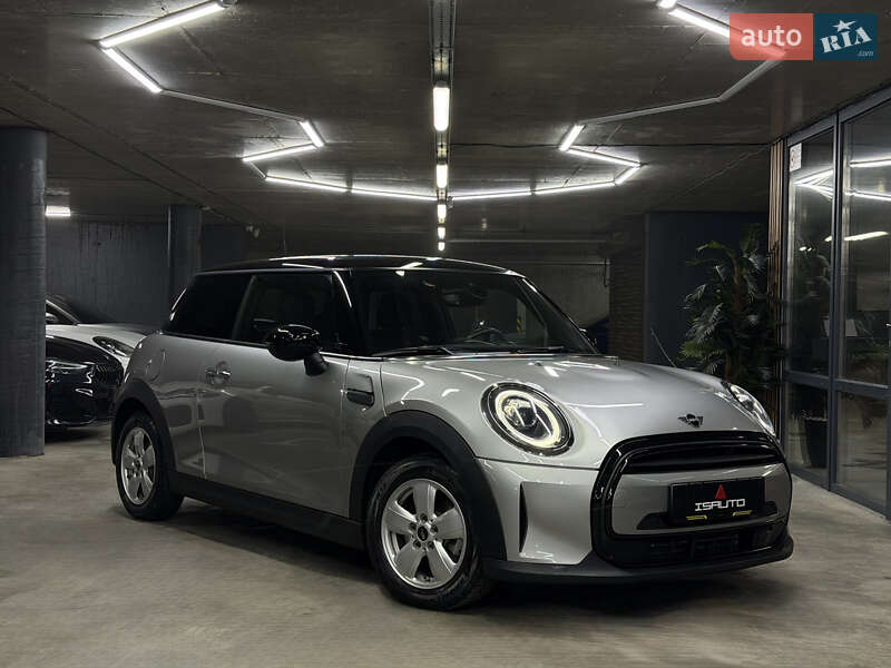 Хэтчбек MINI Cooper 2023 в Одессе