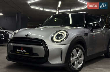 Хэтчбек MINI Cooper 2023 в Одессе