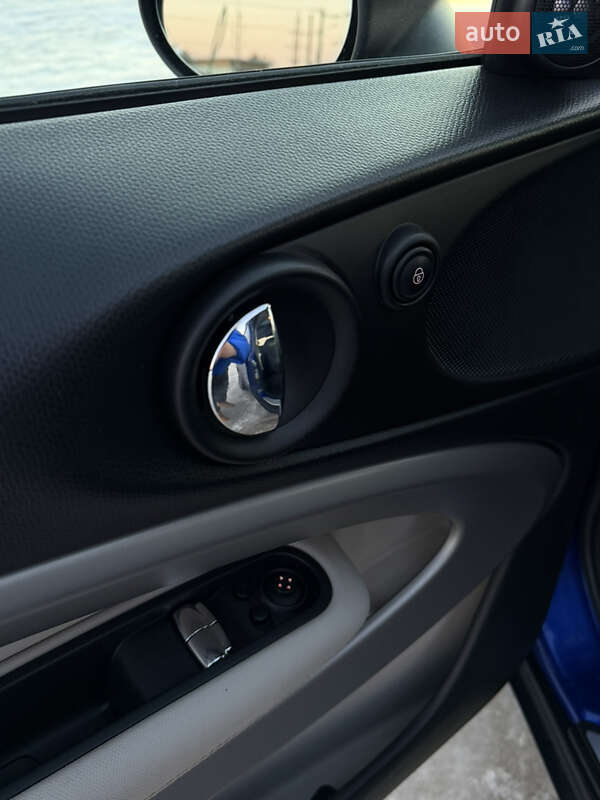 Хэтчбек MINI Cooper 2014 в Буче