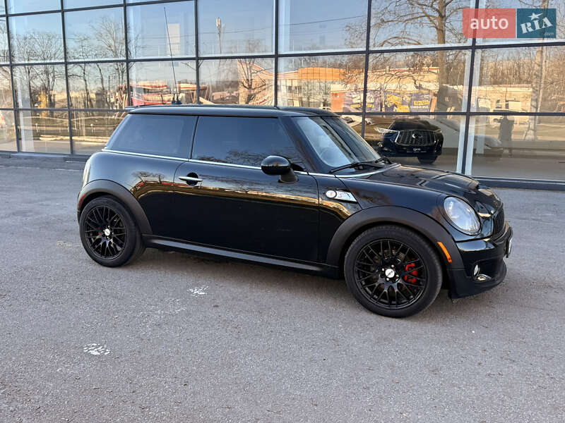 Хэтчбек MINI Cooper 2010 в Харькове