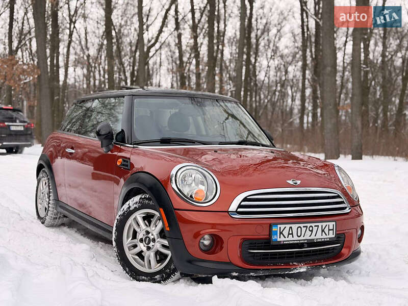 MINI Cooper 2013
