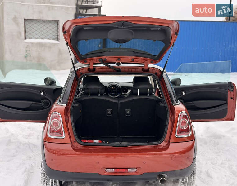 Хетчбек MINI Cooper 2013 в Києві