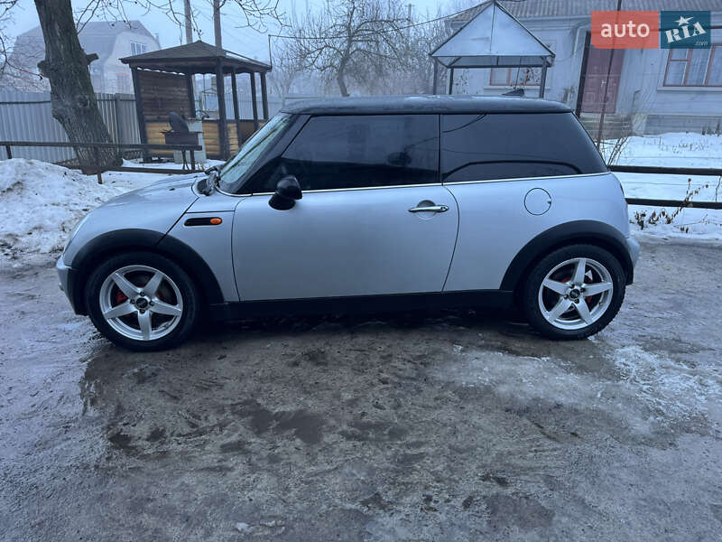 Хэтчбек MINI Cooper 2003 в Тульчине фото 3 Хэтчбек MINI Cooper 2003 в Тульчине