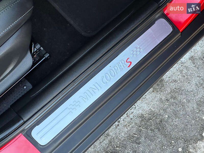 Хэтчбек MINI Cooper 2022 в Киеве фото 22 Хэтчбек MINI Cooper 2022 в Киеве