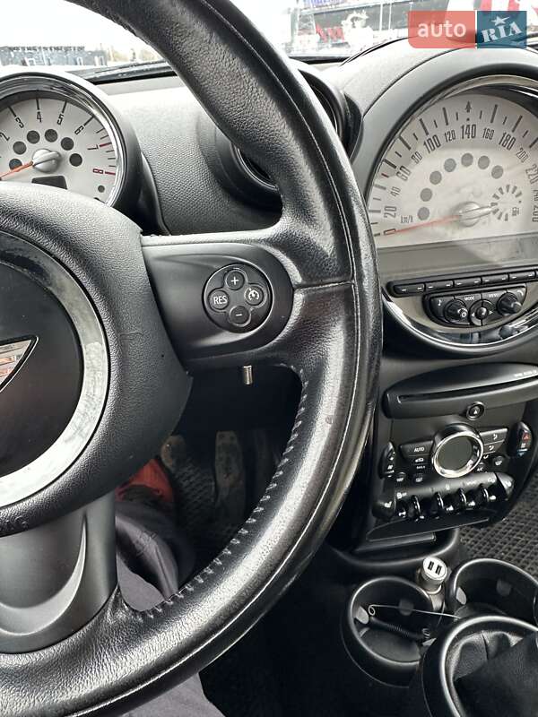 Хэтчбек MINI Cooper 2013 в Киеве