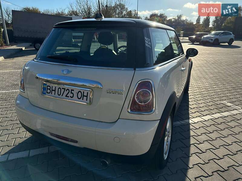 Хетчбек MINI Cooper 2013 в Одесі фото 19 Хетчбек MINI Cooper 2013 в Одесі