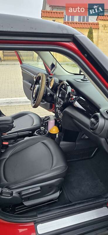 Хэтчбек MINI Cooper 2016 в Измаиле фото 13 Хэтчбек MINI Cooper 2016 в Измаиле