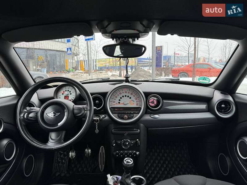 Хетчбек MINI Cooper 2011 в Києві