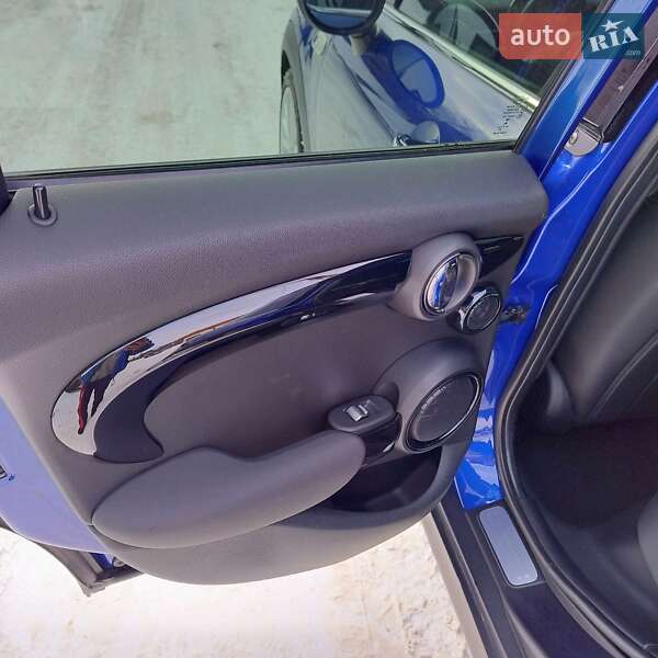 Хетчбек MINI Cooper 2018 в Львові