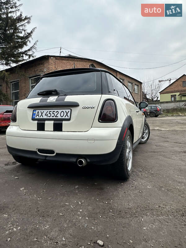 Хетчбек MINI Cooper 2009 в Харкові