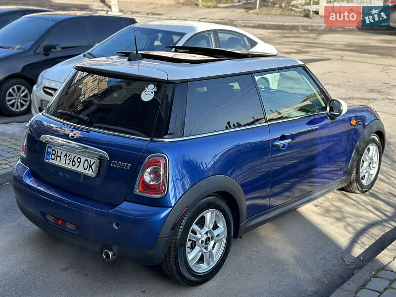 Хетчбек MINI Cooper 2013 в Вінниці