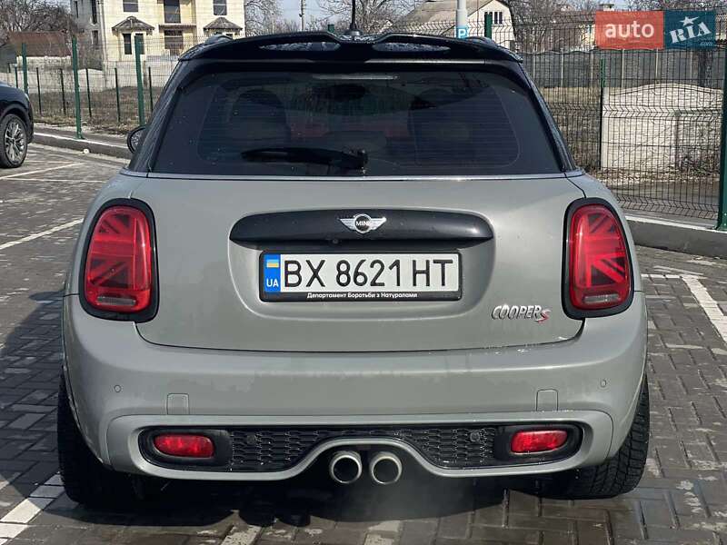 Хэтчбек MINI Cooper 2016 в Днепре фото 5 Хэтчбек MINI Cooper 2016 в Днепре