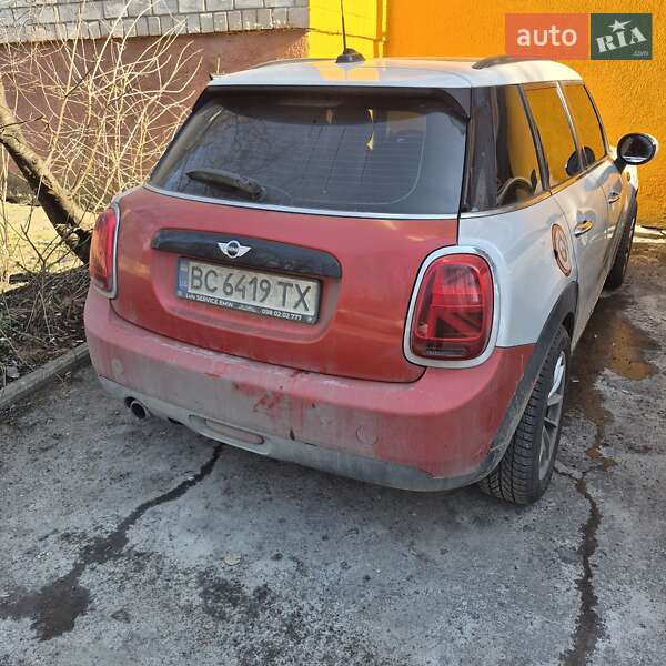 Хэтчбек MINI Cooper 2015 в Львове фото 4 Хэтчбек MINI Cooper 2015 в Львове