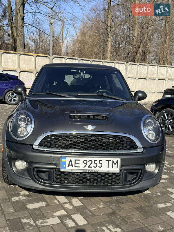 Хэтчбек MINI Cooper 2011 в Днепре фото 3 Хэтчбек MINI Cooper 2011 в Днепре