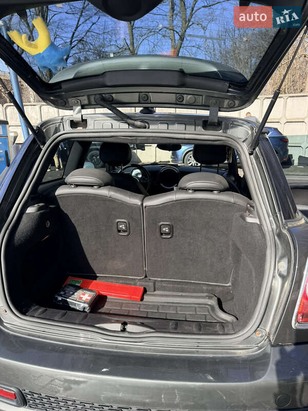 Хэтчбек MINI Cooper 2011 в Днепре фото 8 Хэтчбек MINI Cooper 2011 в Днепре