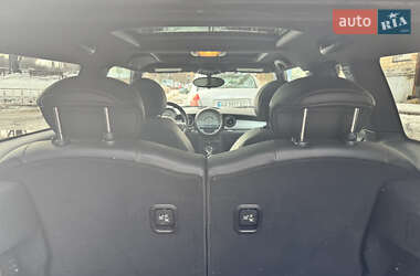 Хэтчбек MINI Cooper 2011 в Киеве