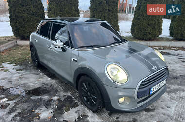 Хетчбек MINI Cooper 2016 в Броварах