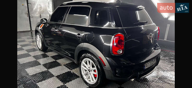 Хэтчбек MINI Cooper 2015 в Ужгороде