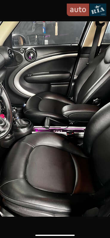 Хэтчбек MINI Cooper 2015 в Ужгороде