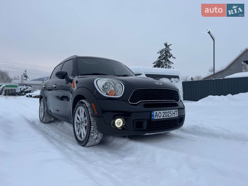 Хэтчбек MINI Cooper 2015 в Ужгороде