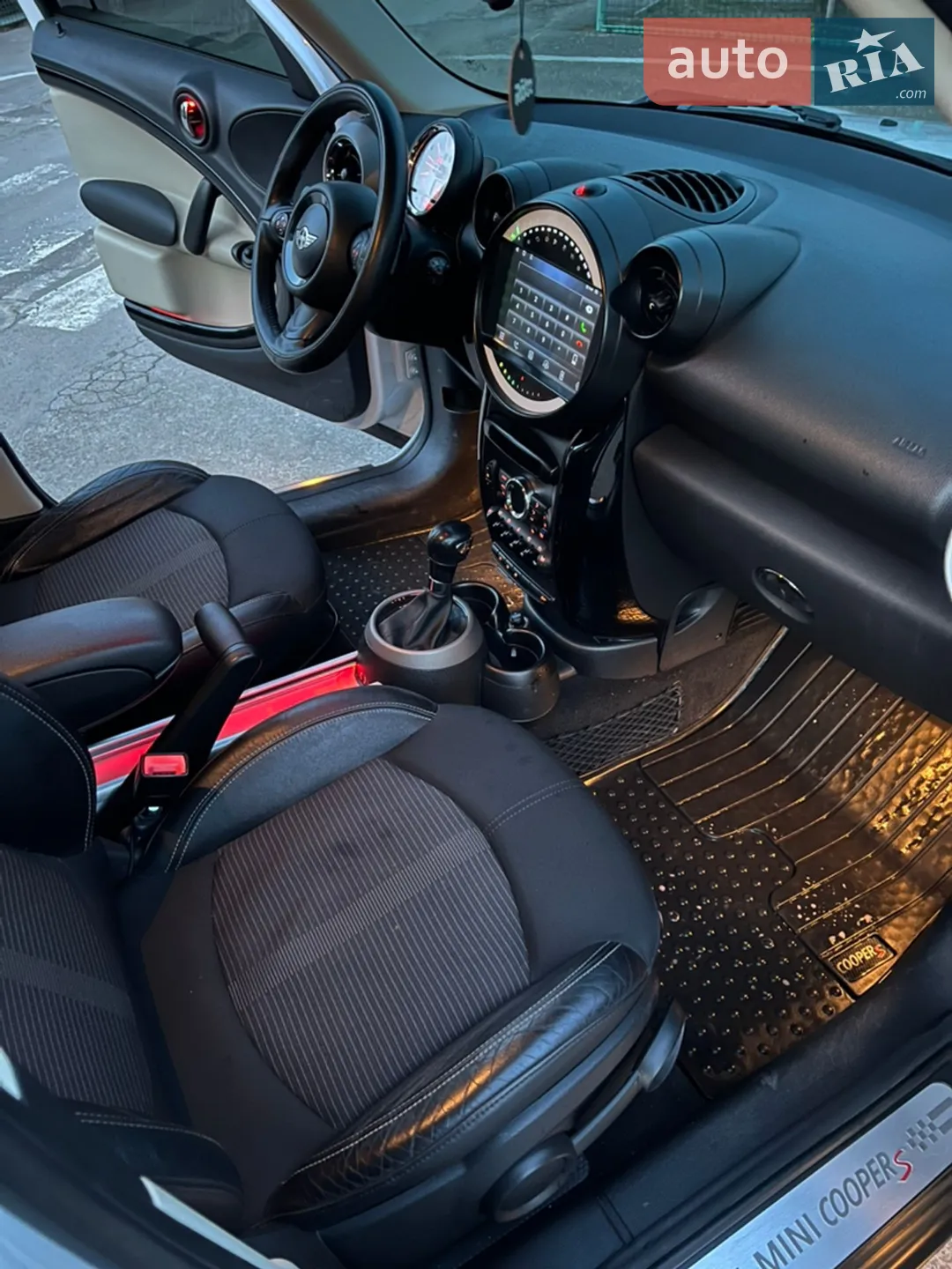 2012 MINI Cooper - мініатюра 6
