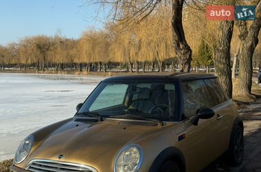 Хэтчбек MINI Cooper 2004 в Ровно