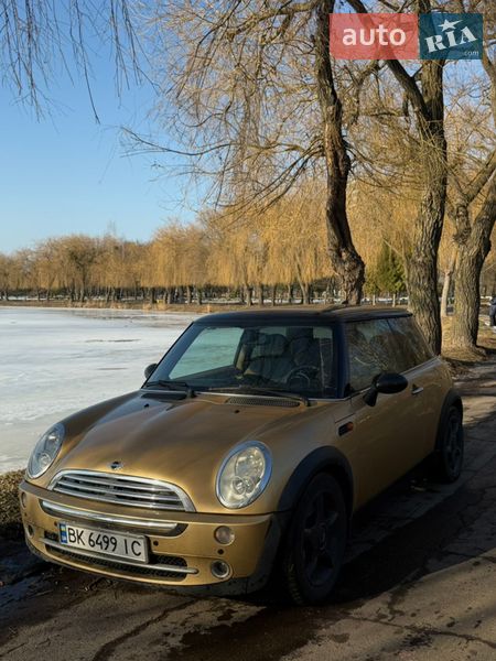Хетчбек MINI Cooper 2004 в Рівному