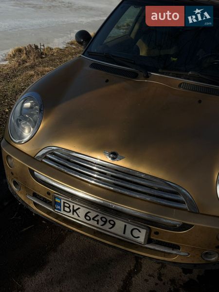 Хетчбек MINI Cooper 2004 в Рівному