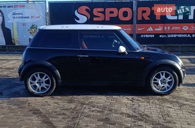 Хэтчбек MINI Cooper 2002 в Лубнах