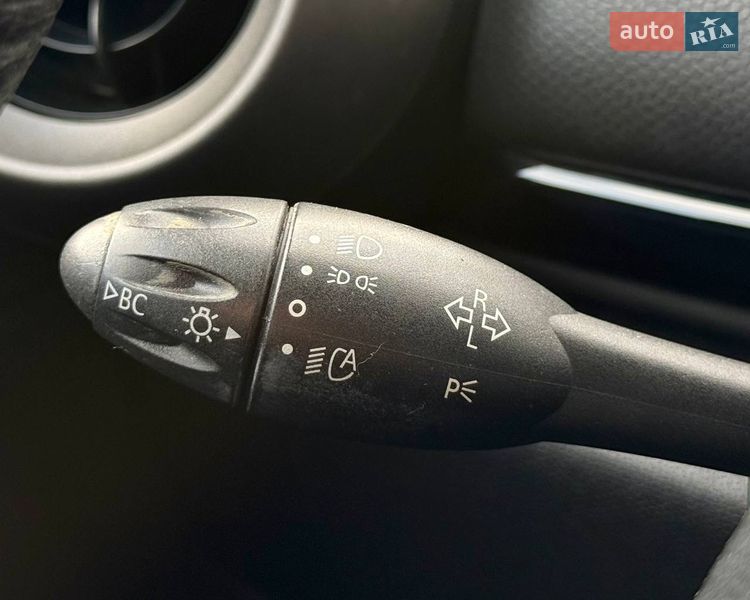 Хэтчбек MINI Cooper 2011 в Киеве