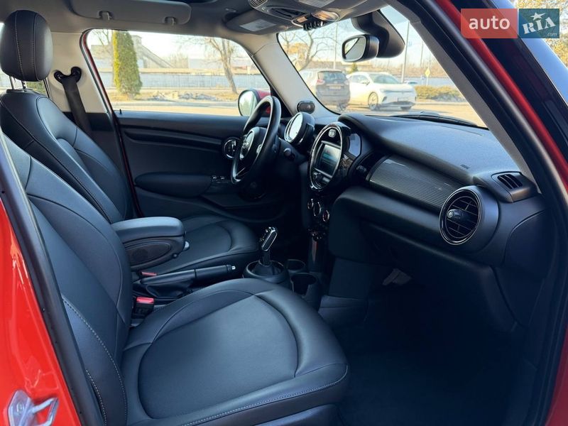 Хэтчбек MINI Cooper 2020 в Киеве