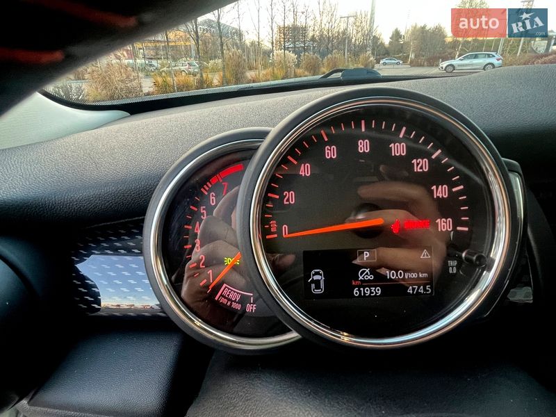 Хэтчбек MINI Cooper 2019 в Киеве