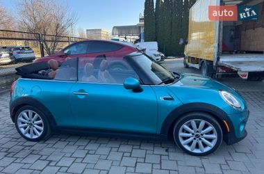 Хэтчбек MINI Cooper 2016 в Львове