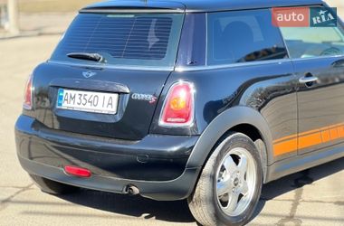 Хэтчбек MINI Cooper 2010 в Бердичеве