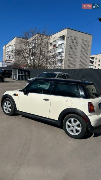 Хетчбек MINI Cooper 2010 в Калинівці