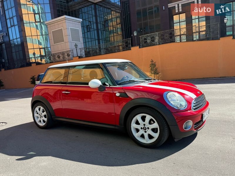 Хэтчбек MINI Cooper 2010 в Одессе