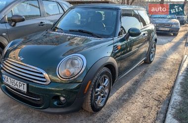 Хэтчбек MINI Cooper 2013 в Киеве