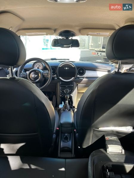 Хэтчбек MINI Cooper 2013 в Житомире