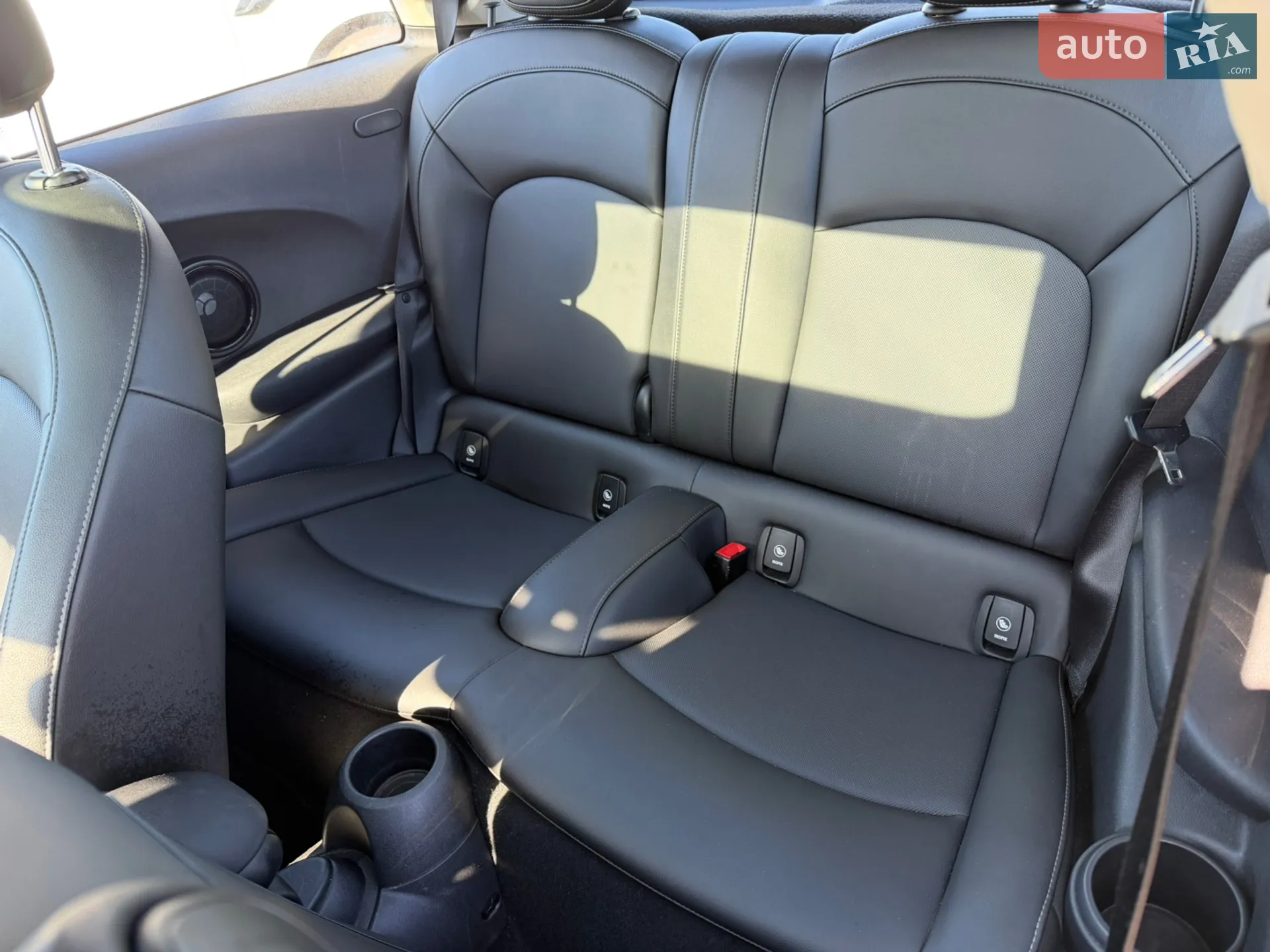 2018 MINI Cooper - мініатюра 28