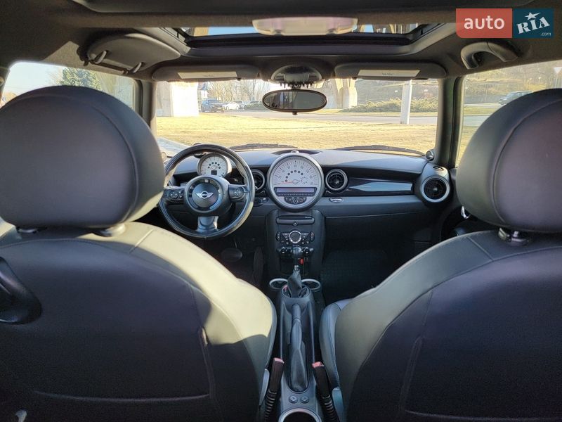 Хетчбек MINI Cooper 2011 в Дніпрі