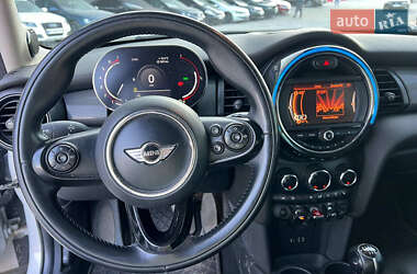 Хэтчбек MINI Cooper 2015 в Львове