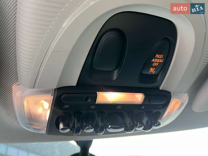 Хетчбек MINI Cooper 2015 в Львові