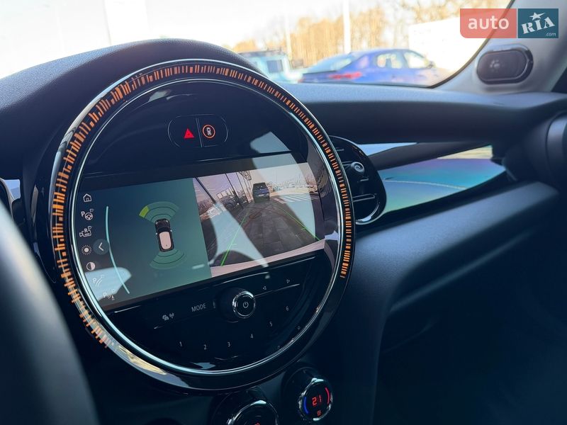 Хэтчбек MINI Cooper 2023 в Киеве